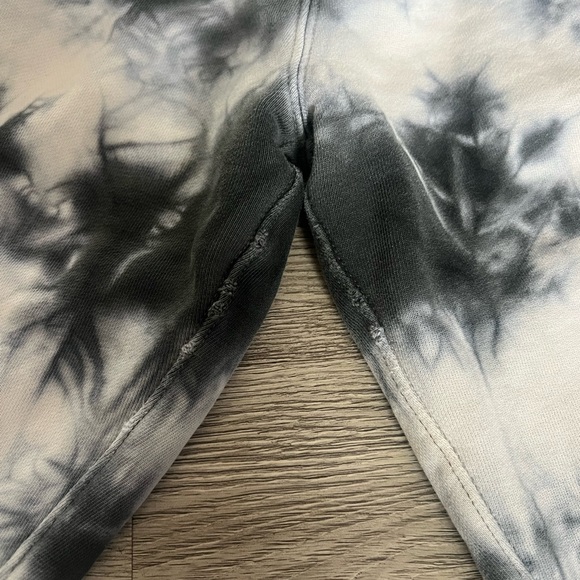 Lululemon set - Picture 5 of 12